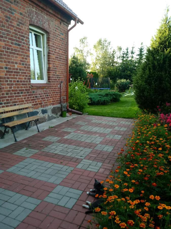비드미니 Sloneczna Weranda B&B 외부 사진