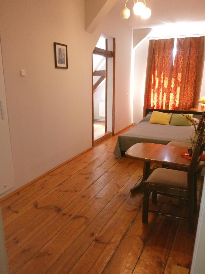 비드미니 Sloneczna Weranda B&B 외부 사진
